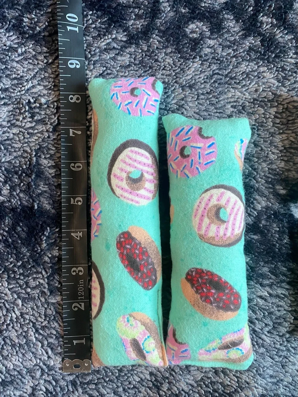 Handmade Turquoise Donut Print Catnip Kick Stick Cat Toy Set (4)